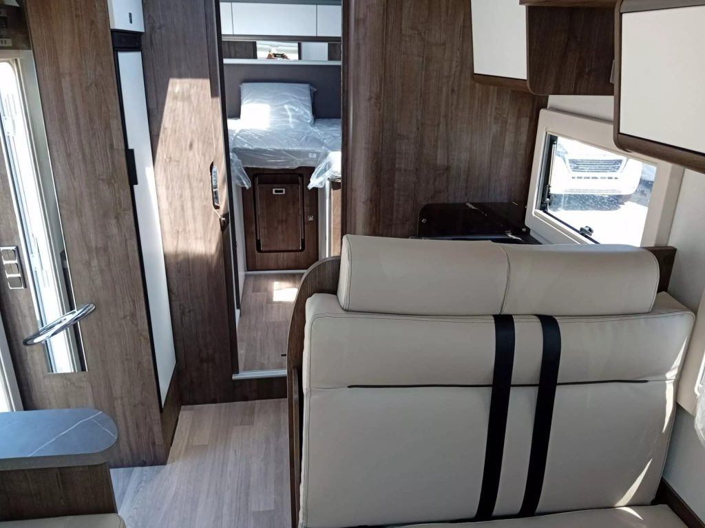 Autocaravana Camping14